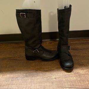 Frye Veronica slouch size 9